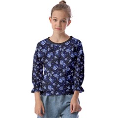 Stylized Floral Intricate Pattern Design Black Backgrond Kids  Cuff Sleeve Top