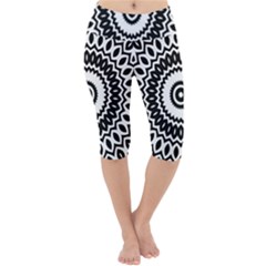 Circular Concentric Radial Symmetry Abstract Lightweight Velour Cropped Yoga Leggings