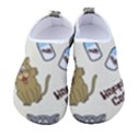 Happy Cats Pattern Background Men s Sock-Style Water Shoes View1