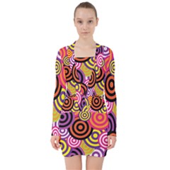 Abstract Circles Background Retro V-neck Bodycon Long Sleeve Dress by Ravend