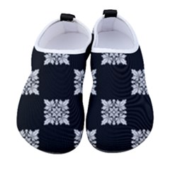 Floral Pattern Repeat Seamless Women s Sock-style Water Shoes by Proyonanggan