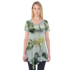 Enchanting Foliage Sharp Edged Leaves In Pale Yellow And Silver Bk Short Sleeve Tunic  by dflcprintsclothing