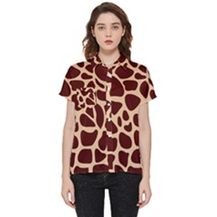 Animal Print Girraf Patterns Short Sleeve Pocket Shirt by Ket1n9