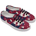 Flat Design Christmas Pattern Collection Art Women s Classic Low Top Sneakers View3