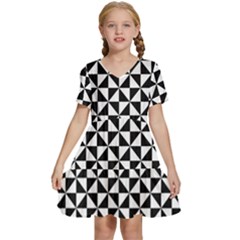 Triangle-pattern-simple-triangular Kids  Short Sleeve Tiered Mini Dress by Ket1n9