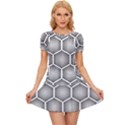 Halftone Tech Hexagons Seamless Pattern Women s Sports Wear Set View1