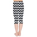 Wave Pattern Wavy Halftone Kids  Capri Leggings  View2