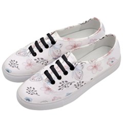 Butterflies Cute Flower Pastel Pattern Women s Classic Low Top Sneakers