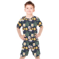 Flower Grey Pattern Floral Kids  T-shirt And Shorts Set