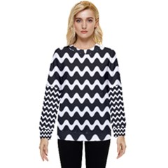 Wave-black White Hidden Pocket Sweatshirt