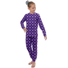 White Pentacle And Purple Pattern Kids  Long Sleeve Set  by cheekywitch