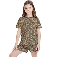 Floral Fusion Print Kids  T-shirt And Sports Shorts Set