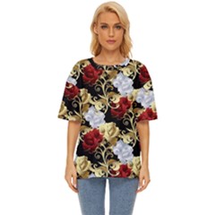 Roses Seamless Pattern Floral Oversized Basic T-shirt by Loisa77