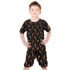 Abstract Art Pattern Warm Colors Kids  T-shirt And Shorts Set by Ndabl3x