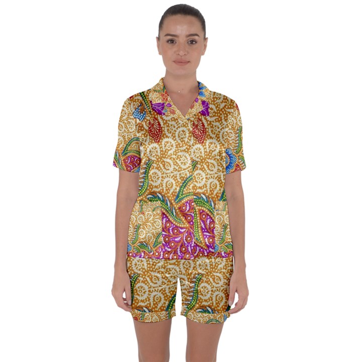 Batik Indonesian Culture Indonesia Authentic Satin Short Sleeve Pajamas Set