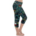 Art Cityscape Japanese Lightweight Velour Capri Yoga Leggings View3