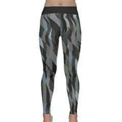 Intricate Camo Print Design Bk Classic Yoga Leggings by dflcprintsclothing