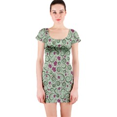 Swirls Foliage Leaves Green Short Sleeve Bodycon Dress