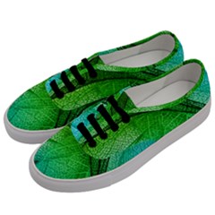 3d Leaves Texture Sheet Blue Green Men s Classic Low Top Sneakers