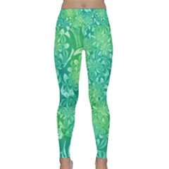 Retro Flower Pattern Design Batik Lightweight Velour Classic Yoga Leggings by Posterlux