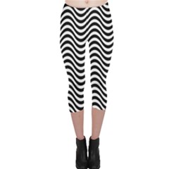 Black White Wave Pattern Wavy Water Seamless Capri Leggings 