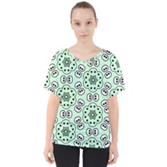 Texture Dots Pattern V-neck Dolman Drape Top