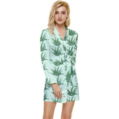 Aloe Plants Pattern Scrapbook Long Sleeve Satin Robe