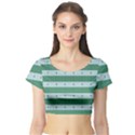 Pattern Triangle Short Sleeve Crop Top View1