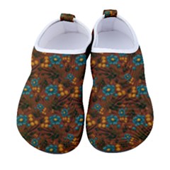 Blue Bloom Bouquet Men s Sock-style Water Shoes by GeekLover