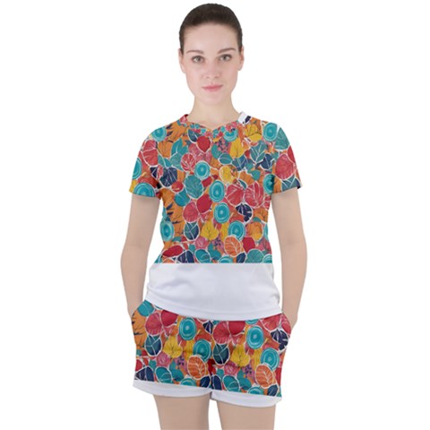 Floral And Leaves Pattern Women s T-shirt And Shorts Set by BellaVistaTshirt02