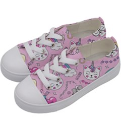 Beautiful Cute Animals Pattern Pink Kids  Low Top Canvas Sneakers by Grandong