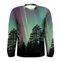 Silhouette Of Aurora Borealis Men s Long Sleeve T-shirt