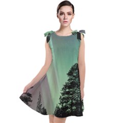 Silhouette Of Aurora Borealis Tie Up Tunic Dress by Bedest