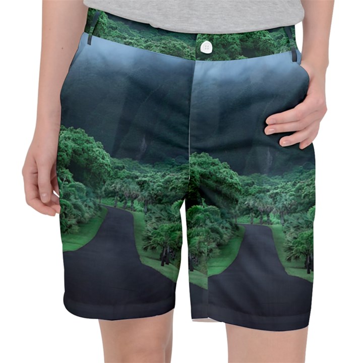 Jungle Road Hawaii Asphalt Mountains Green Women s Pocket Shorts