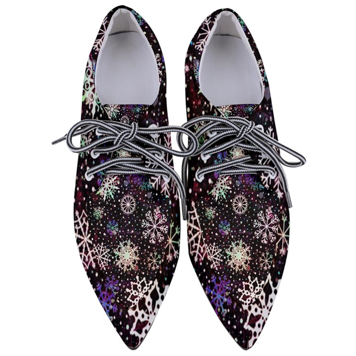 Shiny Winter Snowflake Abstract Christmas Cold Crystal December Pointed Oxford Shoes