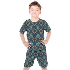 Flowers Pattern Design Abstract Kids  T-shirt And Shorts Set by Salmanaz77