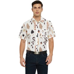 Autumn Seamless Leaves Pattern  Men s Short Sleeve Pocket Shirt 