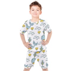 Whale Cartoon Whale Seamless Cartoon Character Animals Leaf Kids  T-shirt And Shorts Set by Grandong