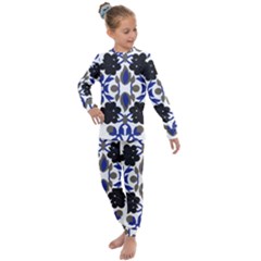 A Design Of A Blue And Black Flower Kids  Long Sleeve Set 