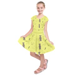 Yellow Cat Dog Pet Kids  Short Sleeve Dress by CoolDesigns