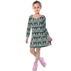  Dark Green Seamless Christmas Tree Kids  Long Sleeve Velvet Dress