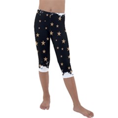 Little Stars Pattern Kids  Lightweight Velour Capri Leggings  by ConteMonfrey