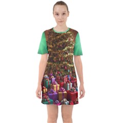 Merry Christmas Sixties Short Sleeve Mini Dress