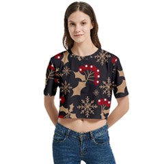 Christmas Pattern With Snowflakes Berries Women s Round Neck Short Sleeve Crop Top