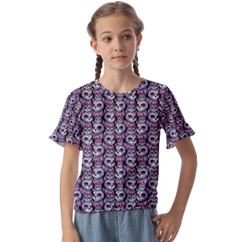 Sugar Skull Cat Pattern Kids  Cuff Sleeve Scrunch Bottom T-shirt by ExtraGoodSauce