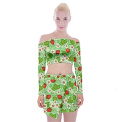 Strawberries Pattern Seamless Off Shoulder Top With Mini Skirt Set by Posterlux