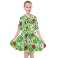 Strawberries Pattern Seamless Kids  All Frills Chiffon Dress