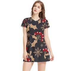 Christmas Pattern With Snowflakes Berries Women s Sports Skirt