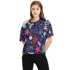 Festive Floral Pattern Christmas Blue Floral Flower Foliage Leaves Pattern Red Snow Winter One Shoulder Cut Out T-shirt