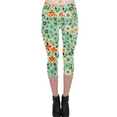 Retro 1960s Flowers Pattern 3 Capri Leggings 